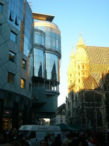 Haas Haus in Vienna, infringing on Stefansdom Cathedral. Photo by Rory Hyde.