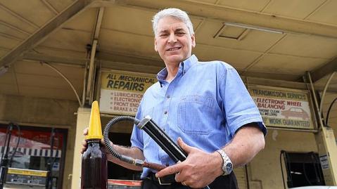 Owner Norm Iacono. No wonder he's smiling. Image Daily Telegraph.
